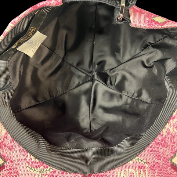 MCM NWT Pink & White Adjustable Cap Hat (A286) - Picture 5 of 8